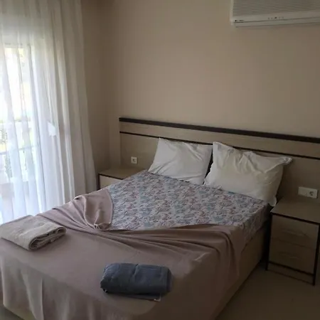 4 Bedrooms Bluehomes Appartement *